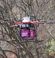 楽天　ドローンでの定期配送サービス開始へ