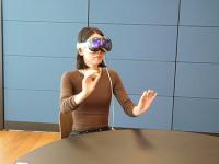 ZOZO NEXTが次世代買い物体験を提供、ゴーグル型端末用アプリで